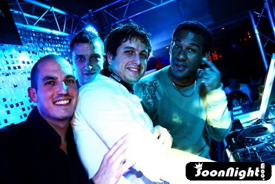 toujour la même soire mes plus tard avec dj Phil, dj Fabien, Franck et Gl