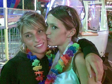 Leslie et Linda à antibeland